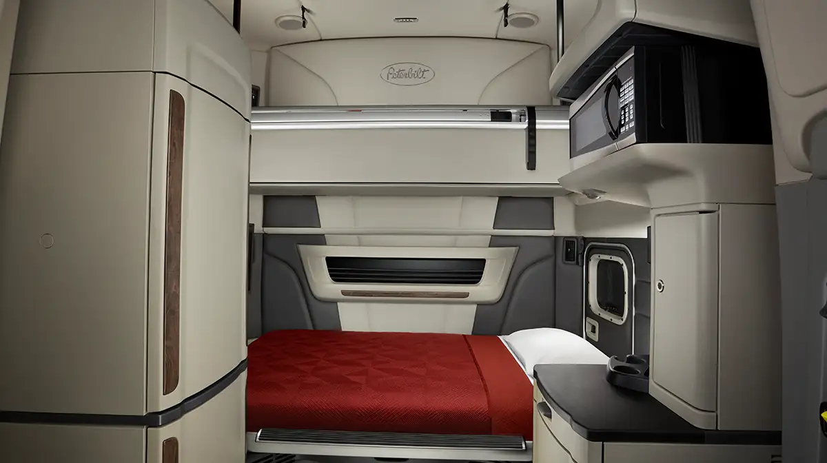 Peterbilt 579 Sleeper Bunk